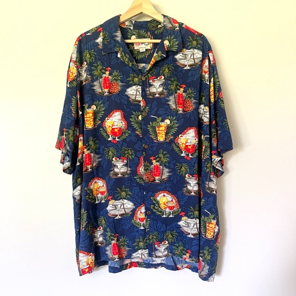 Hilo Hattie Shirt Size 3XL Hawaiian Blue Pineapples Palm Trees Happy Hour Drinks